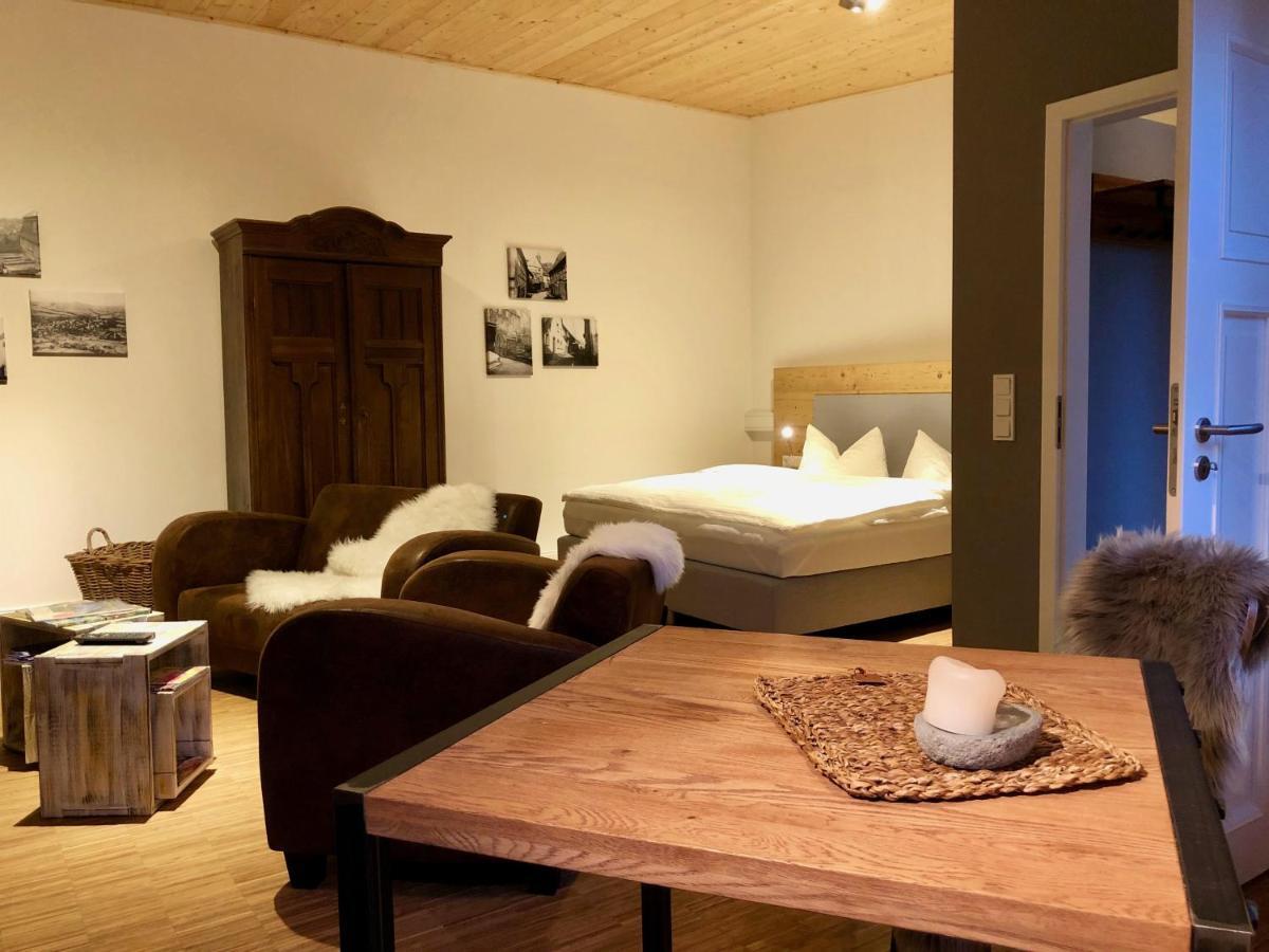 Heimatlodge Sinsheim Ngoại thất bức ảnh